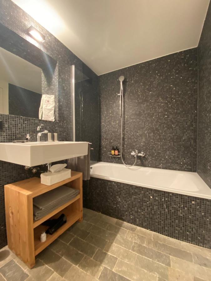 Hotel Montagne Alternative Orsières Habitación foto